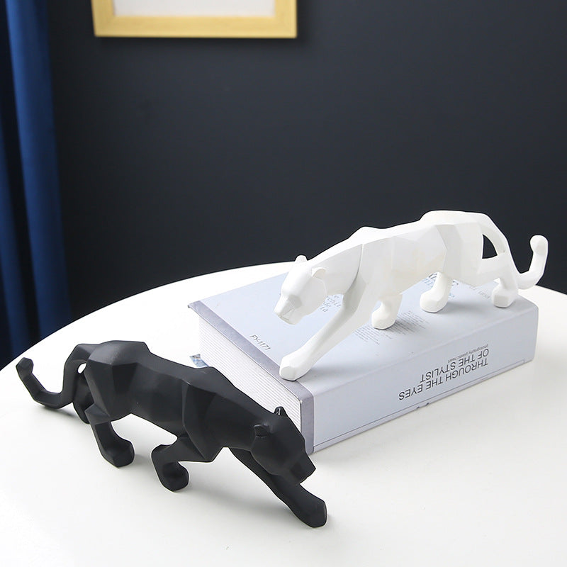 Nordic Resin Leopard Origami Decorative Sculpture